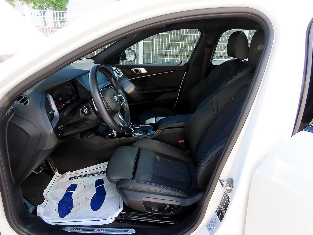 BMW 1-Series — photo 05
