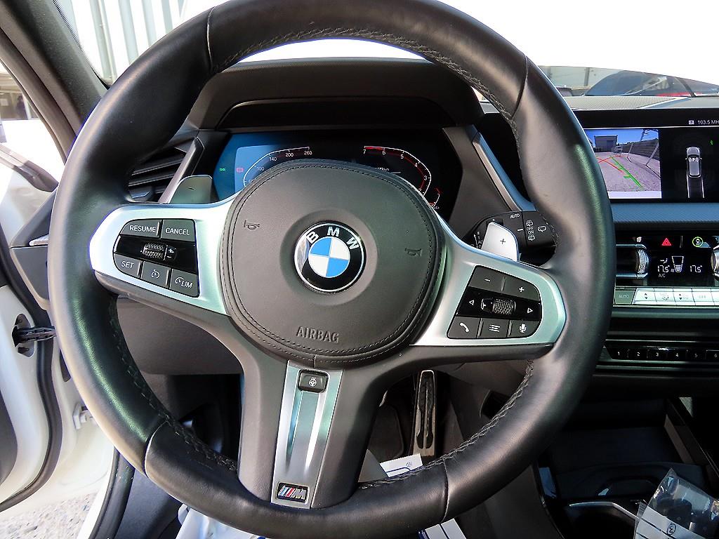 BMW 1-Series — photo 08