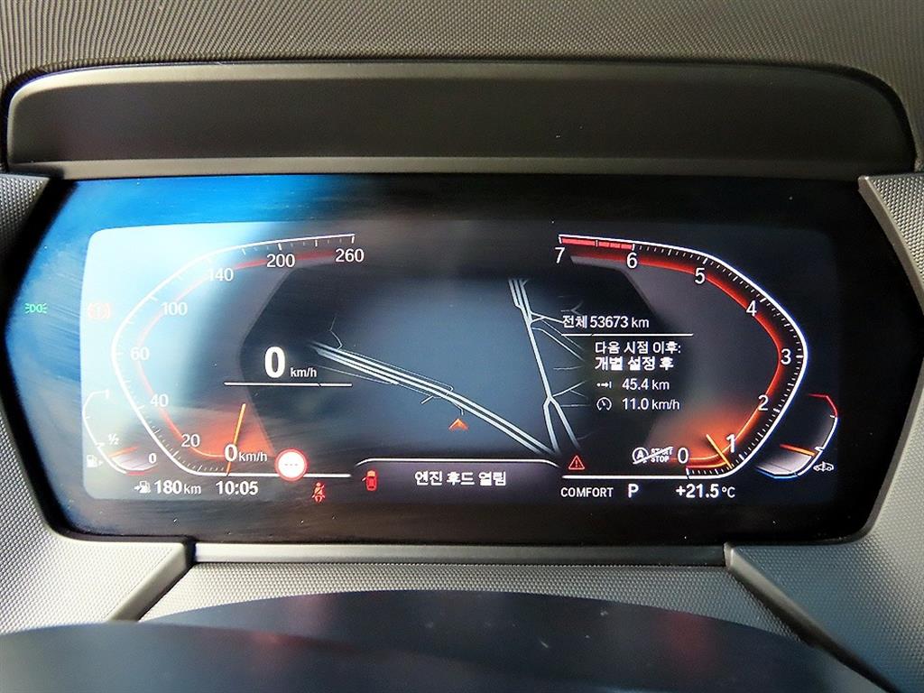 BMW 1-Series — photo 09
