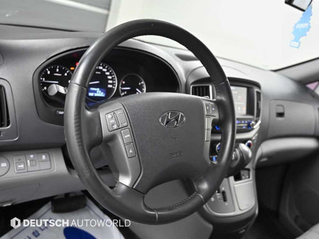 Hyundai Starex — photo 13