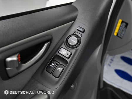 Hyundai Starex — photo 16