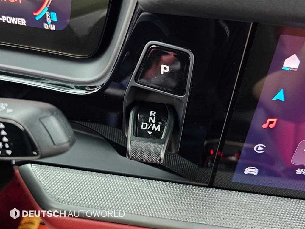 Porsche Cayenne — photo 09
