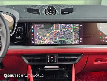 Porsche Cayenne — photo 14