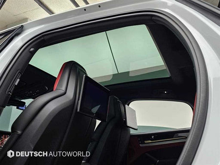 Porsche Cayenne — photo 18