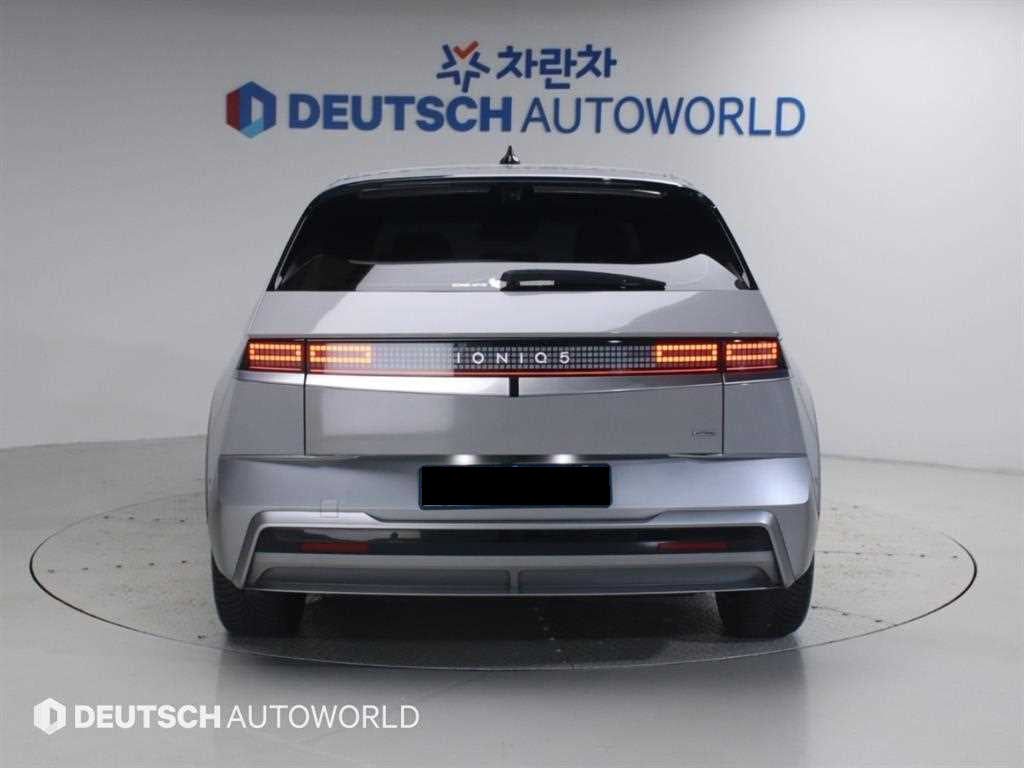 Hyundai Ioniq5 — photo 04