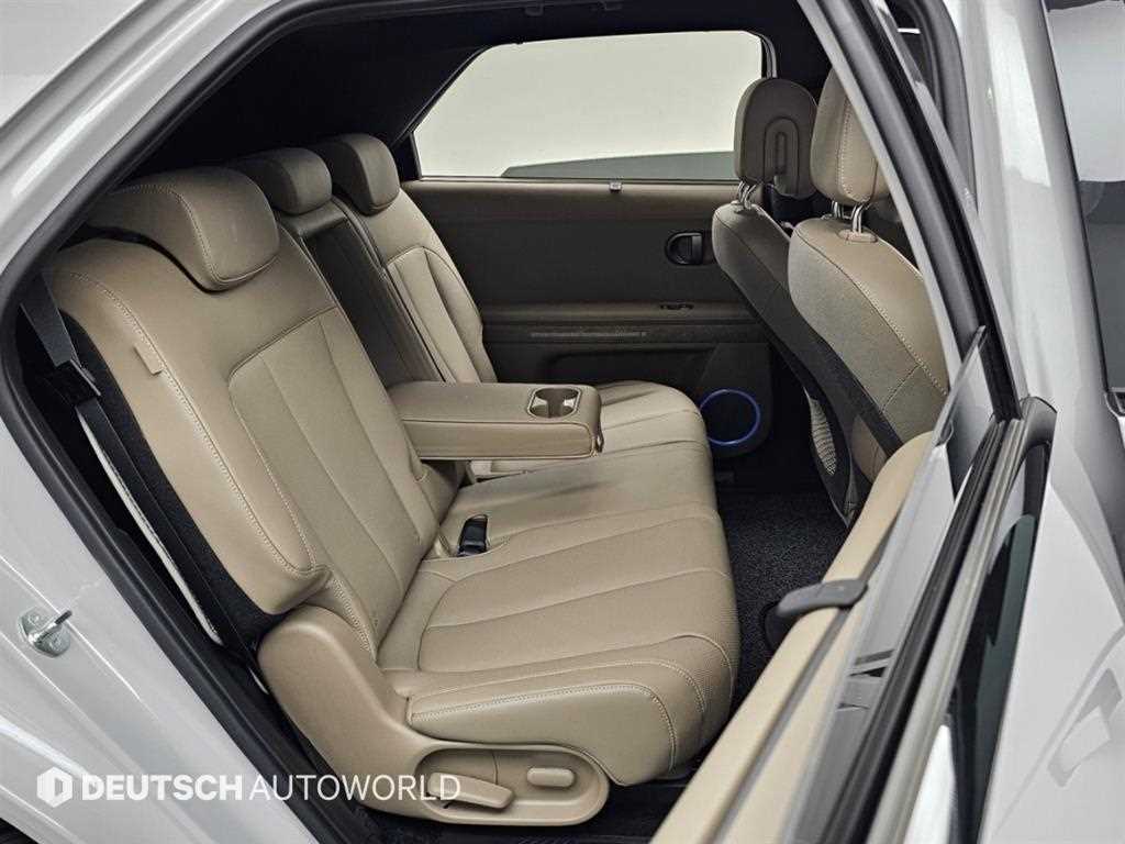 Hyundai Ioniq5 — photo 12
