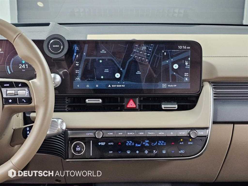 Hyundai Ioniq5 — photo 14