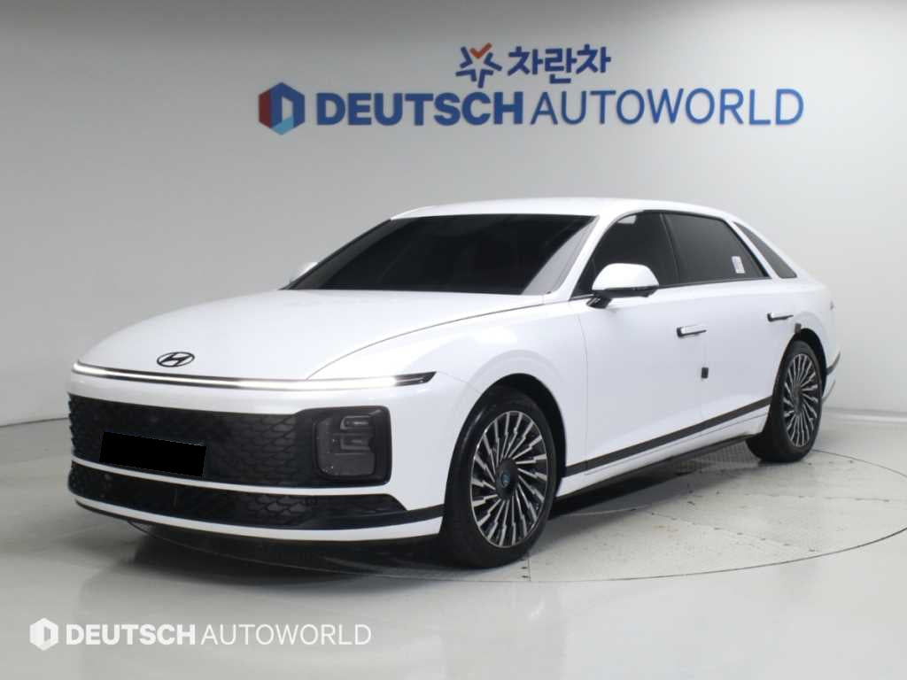 Hyundai Grandeur — photo 01
