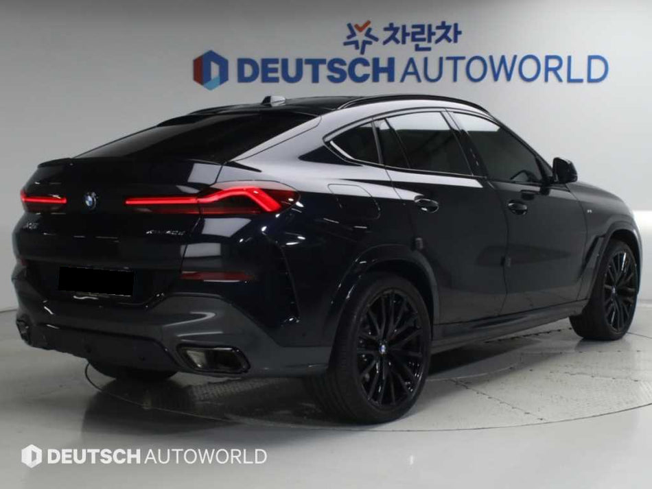 BMW X6 — photo 02
