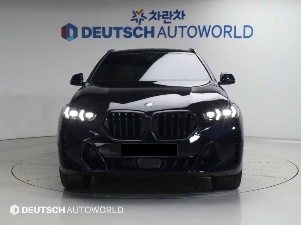 BMW X6 — photo 03
