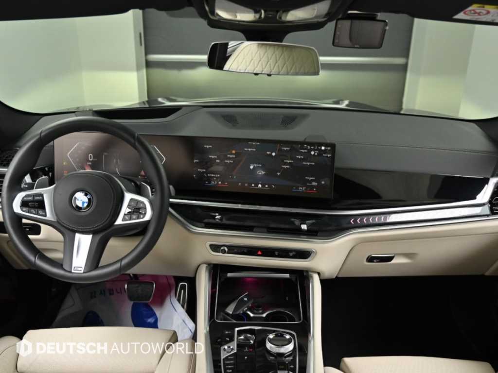 BMW X6 — photo 07