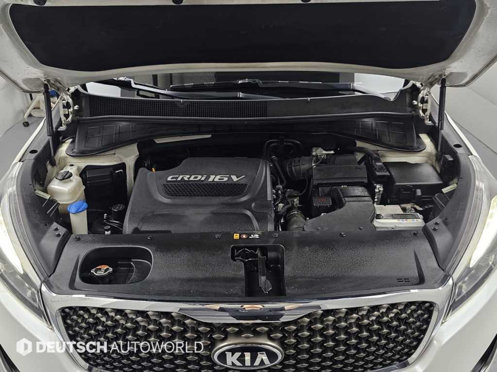 Kia Sorento — photo 06