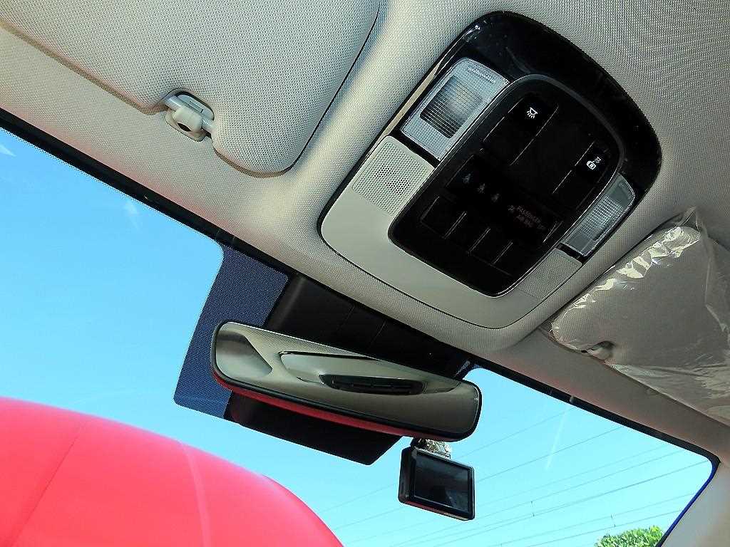 Hyundai Sonata — photo 16