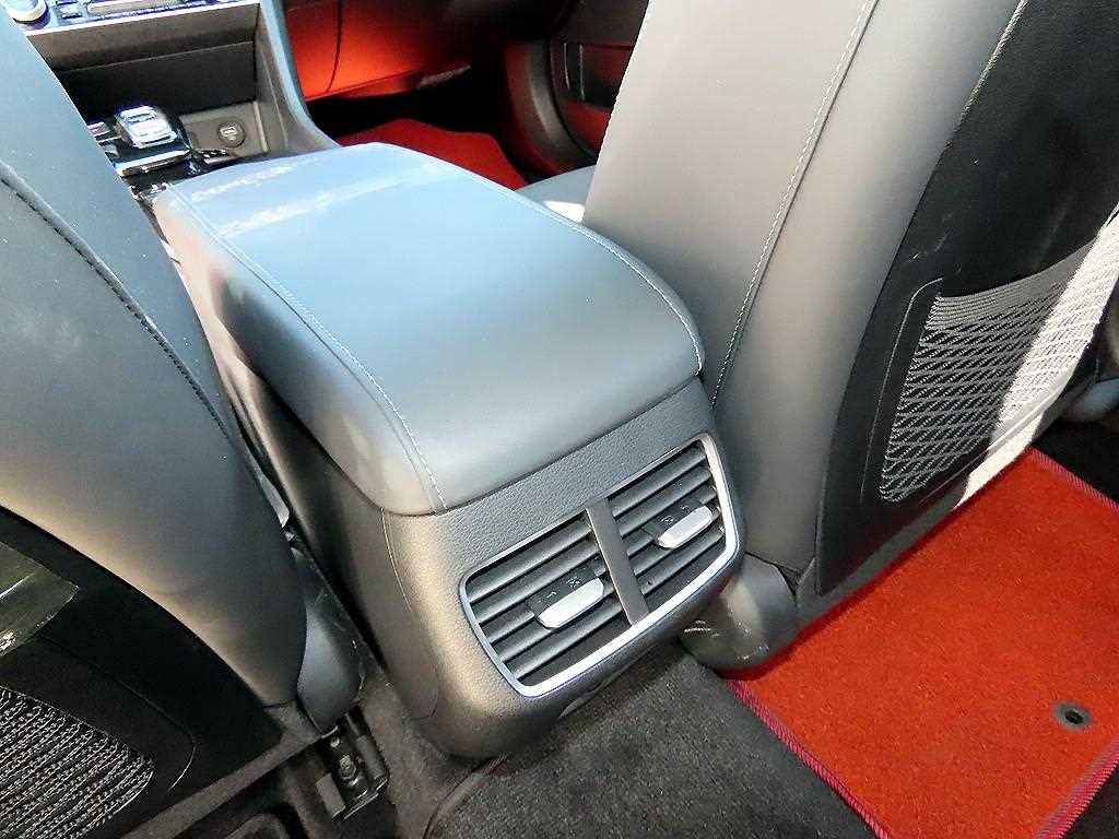 Hyundai Sonata — photo 17