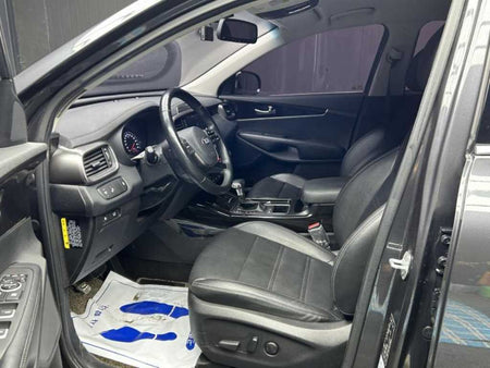 Kia Sorento — photo 05