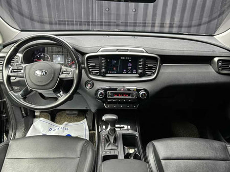 Kia Sorento — photo 09