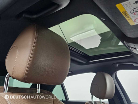 Mercedes-Benz E-Class — photo 18