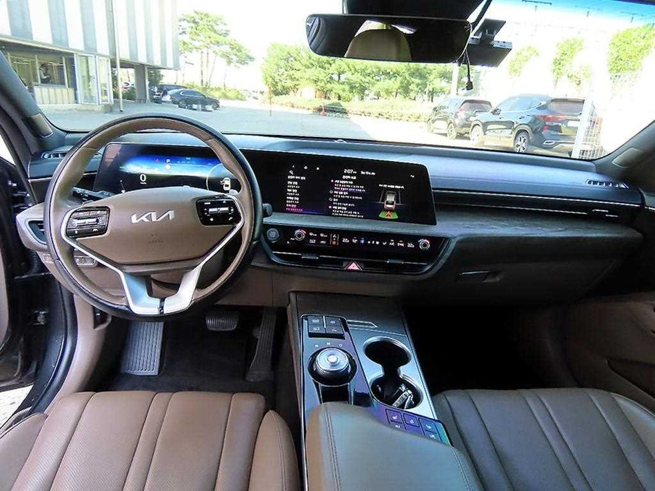 Kia K8 — photo 01