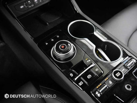 Kia K5 — photo 09