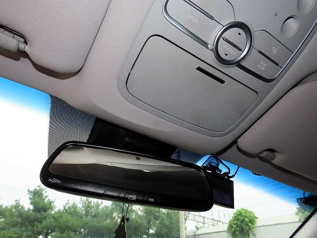 Kia K9 — photo 15
