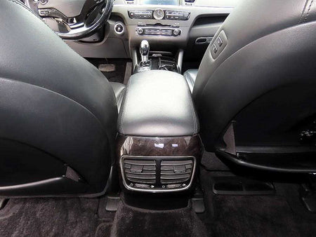 Kia K9 — photo 16