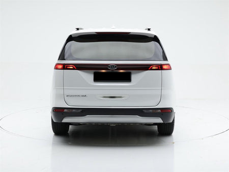 Kia Carnival — photo 05