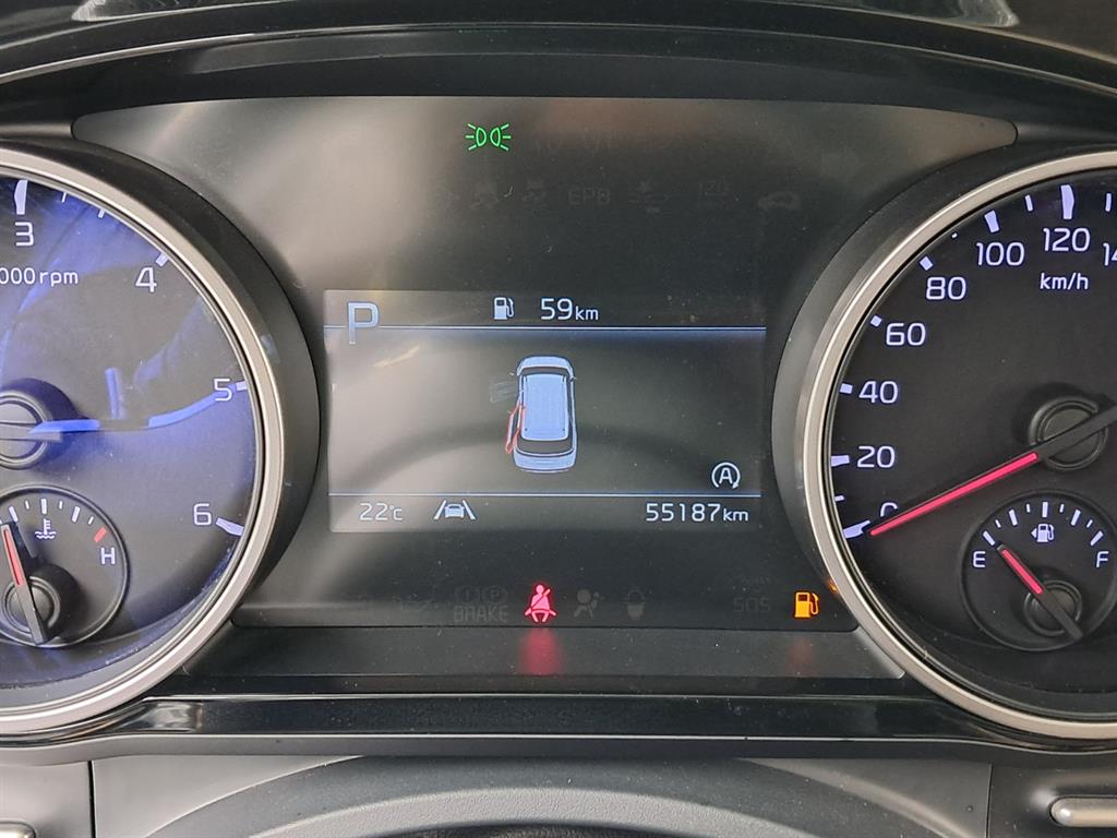Kia Carnival — photo 08