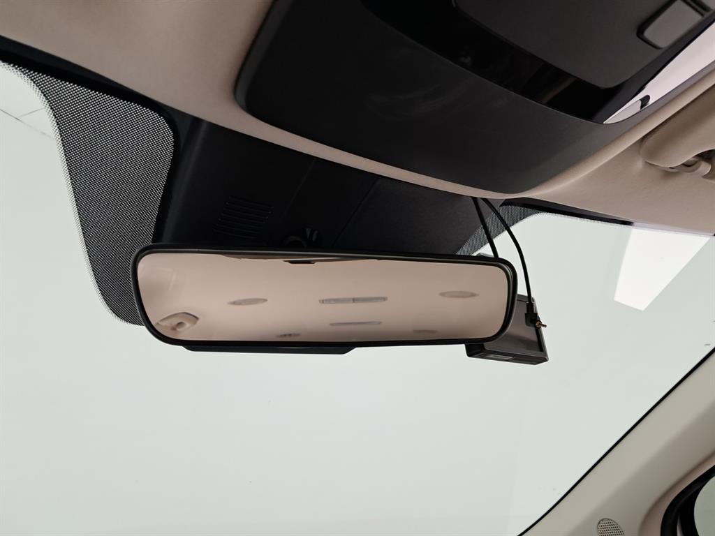 Kia Carnival — photo 15
