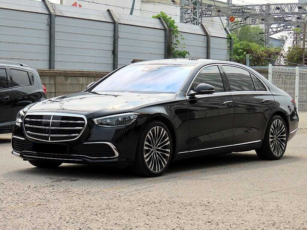 Mercedes-Benz S-Class — photo 02