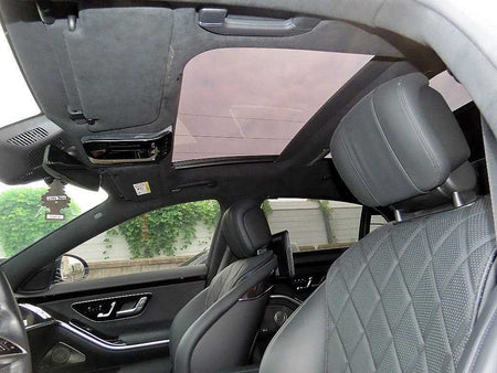 Mercedes-Benz S-Class — photo 16
