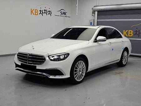 Mercedes-Benz E-Class — photo 01