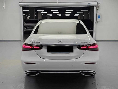Mercedes-Benz E-Class — photo 03