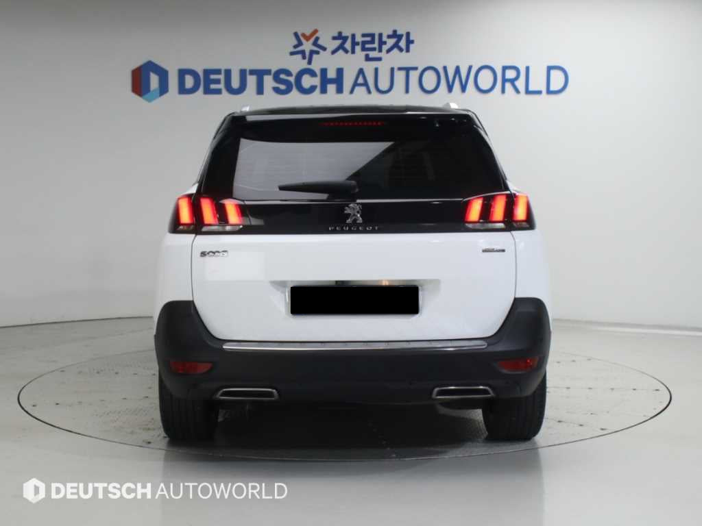 Peugeot 5008 — photo 04
