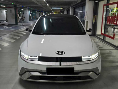 Hyundai Ioniq5 — photo 01