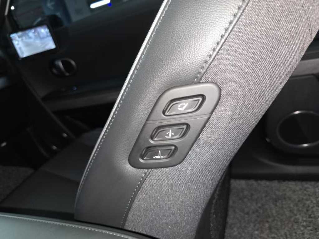 Hyundai Ioniq5 — photo 10