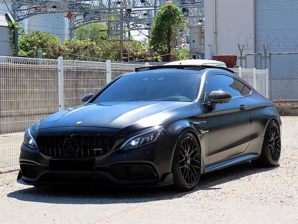 Mercedes-Benz C-Class — photo 02