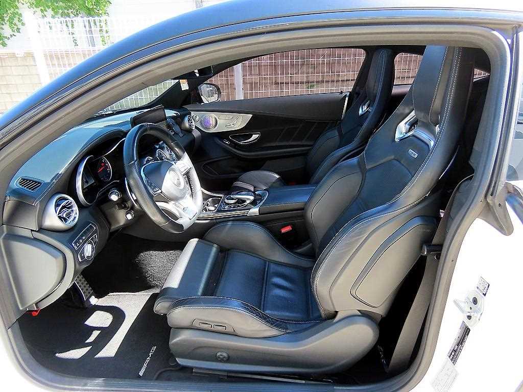 Mercedes-Benz C-Class — photo 05