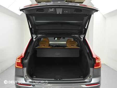 Volvo XC60 — photo 19