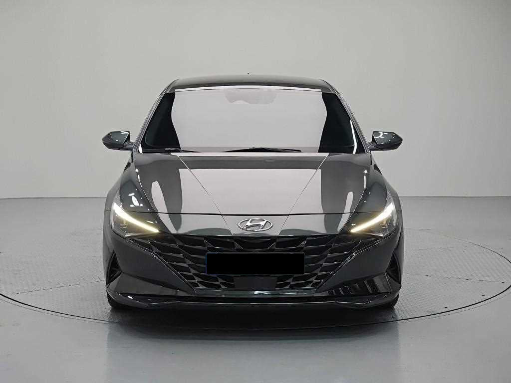 Hyundai Avante — photo 04