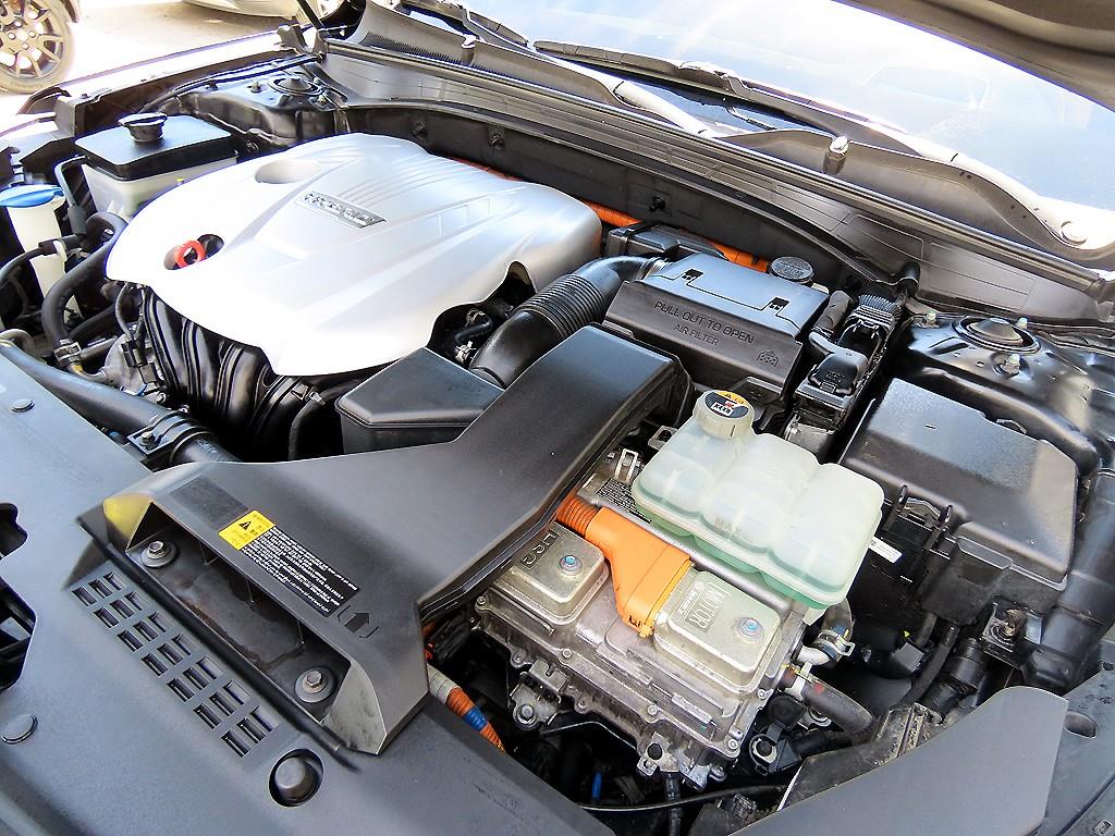 Kia K7 — photo 19