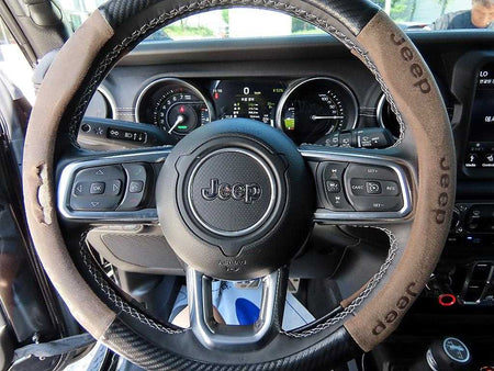 Jeep Wrangler — photo 08