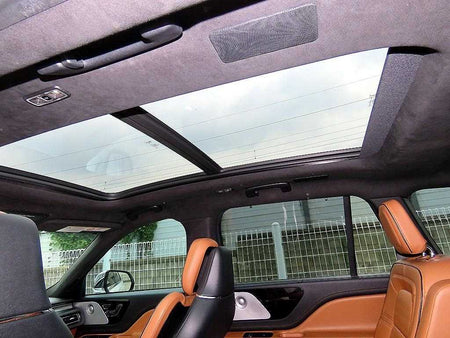 Lincoln Aviator — photo 15