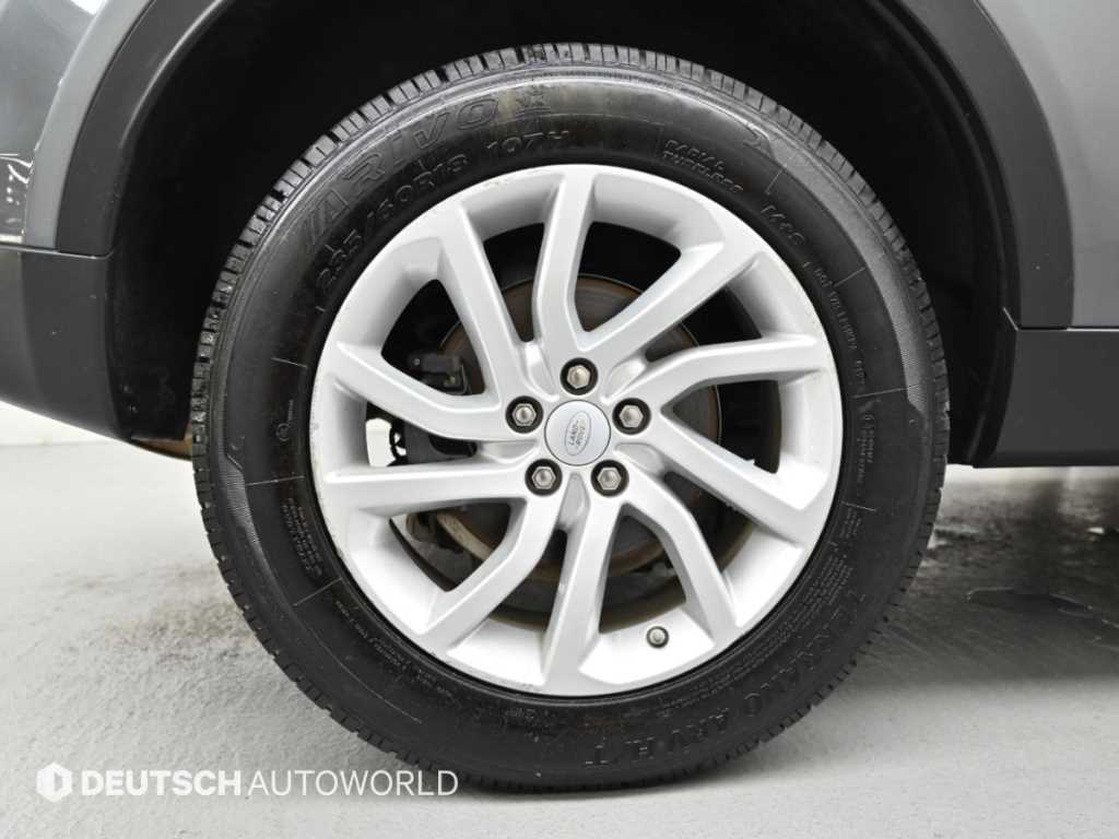 Land Rover Discovery Sport — photo 05
