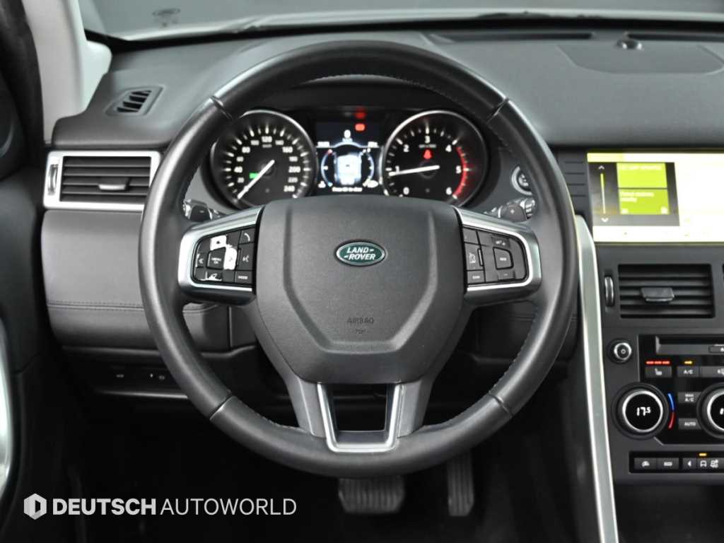 Land Rover Discovery Sport — photo 13