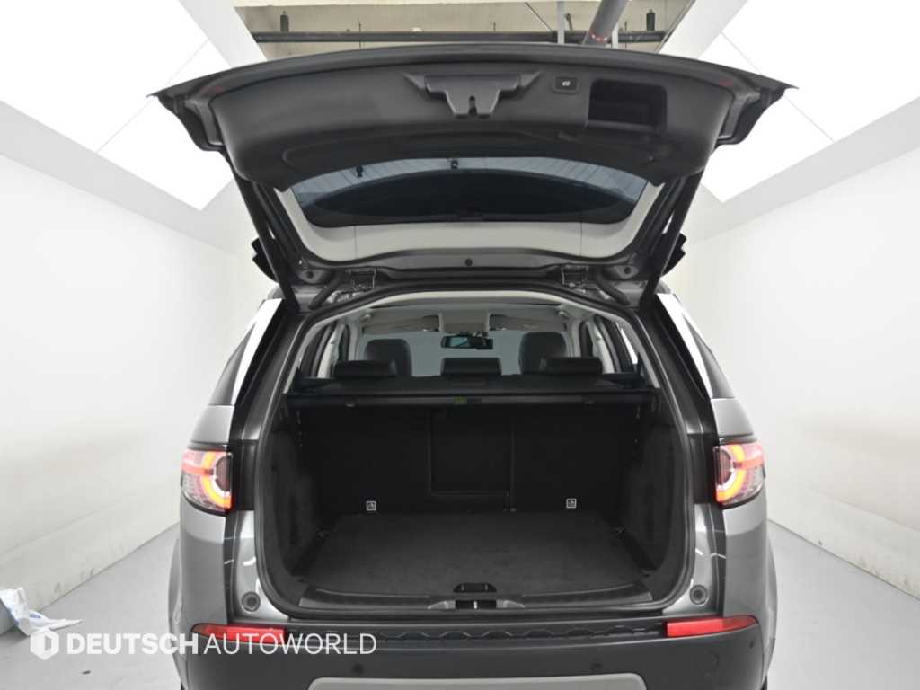 Land Rover Discovery Sport — photo 19