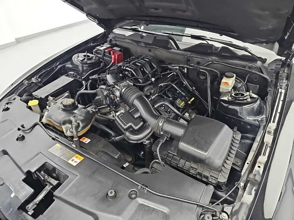Ford Mustang — photo 05