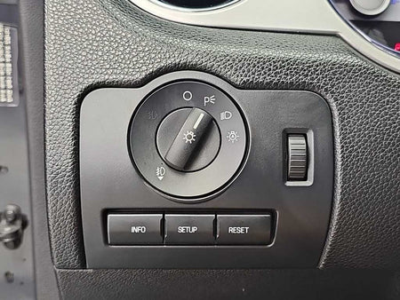 Ford Mustang — photo 17