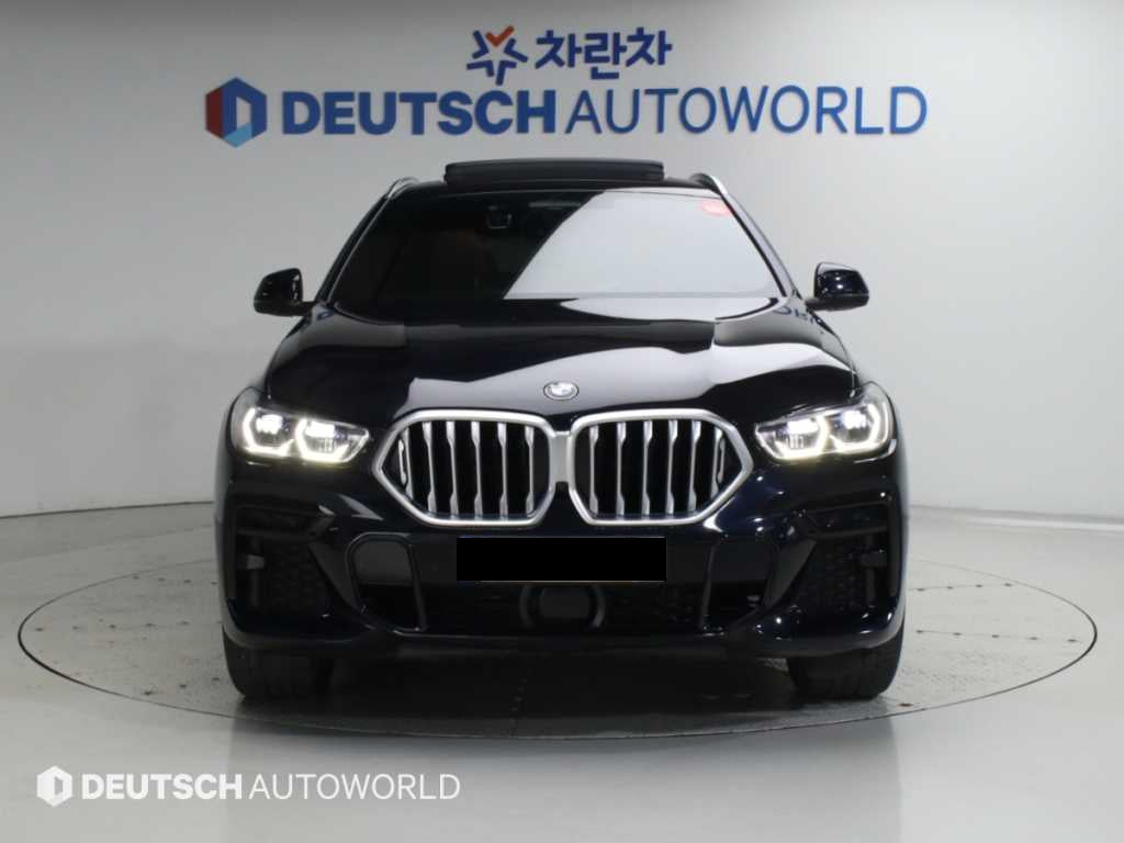 BMW X6 — photo 03