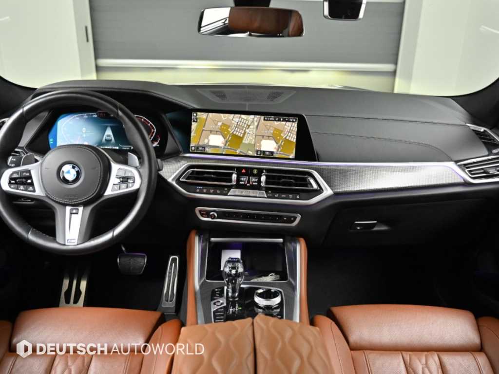 BMW X6 — photo 08