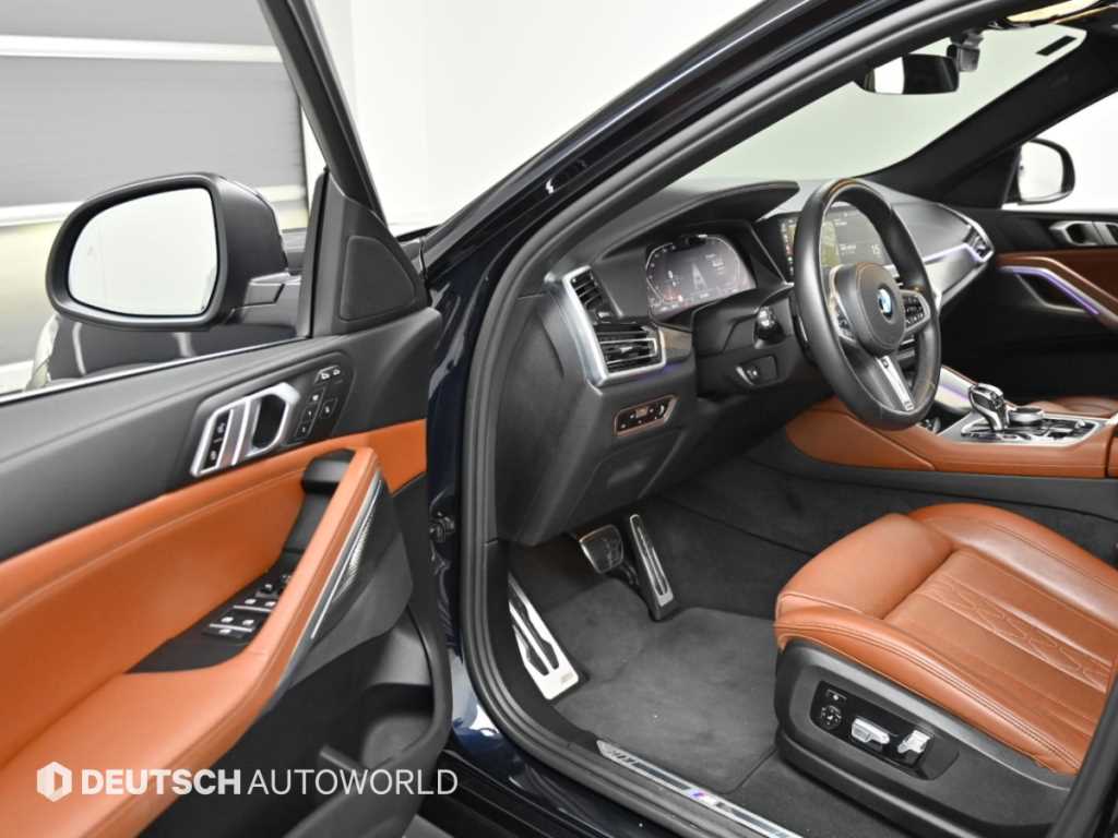 BMW X6 — photo 10